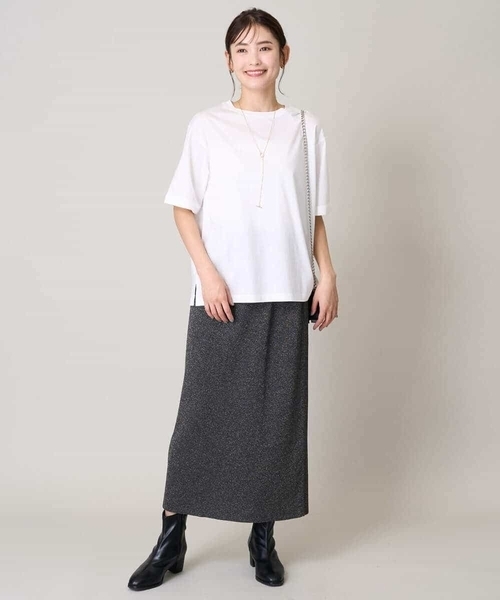 a.v.v(アーヴェヴェ)の「【コットン100%】ロールアップスリーブTシャツ(Tシャツ/カットソー・レディース・ホワイト/ブラウン/ライトピンク/ブラック・34/36/40/38/42)」の19枚目の写真