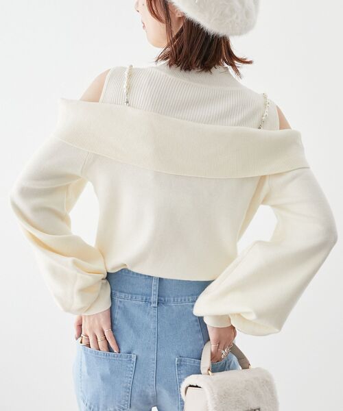 MAJESTIC LEGON（マジェスティックレゴン）の「2wayパールチェーン肩あきニット（ニット/セーター・レディース・グレー/アイボリー/ブラック・MEDIUM）」の19枚目の写真