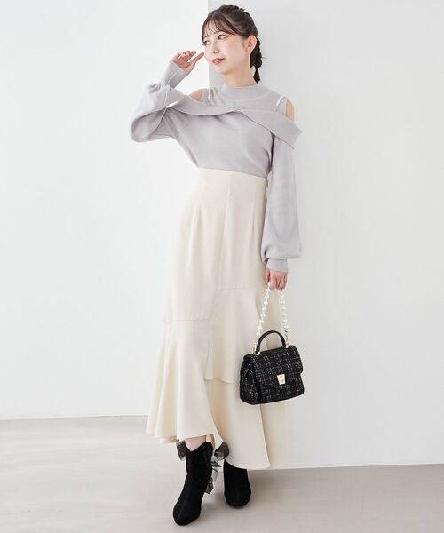 MAJESTIC LEGON（マジェスティックレゴン）の「2wayパールチェーン肩あきニット（ニット/セーター・レディース・グレー/アイボリー/ブラック・MEDIUM）」の21枚目の写真