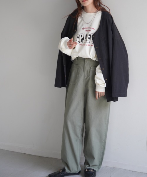HUG.U(ハグユー)の「ユーズド感ロンT(Tシャツ/カットソー・レディース・グリーン/ホワイト/ダークグレー・FREE)」の9枚目の写真