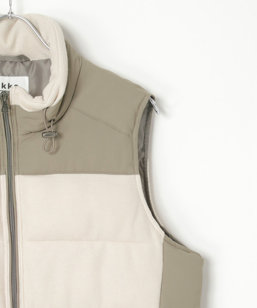 ikka（イッカ）の「sorona(R)コンビ中綿ベスト（ダウンベスト・メンズ・ブラック/ネイビー/ベージュ・S/M/L/XL）」の19枚目の写真