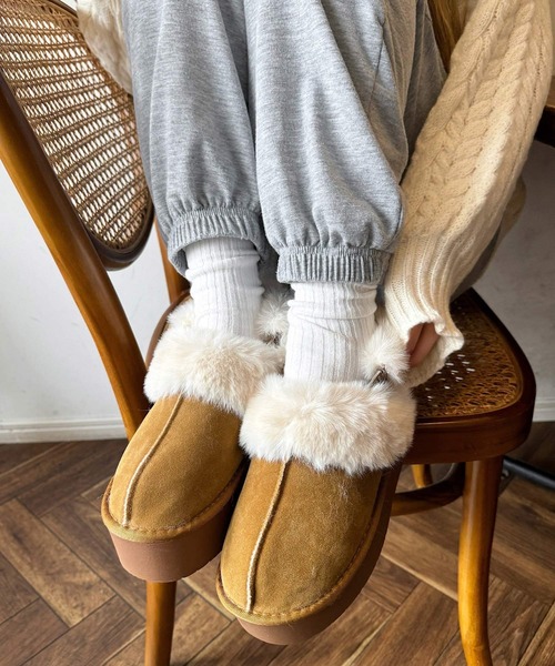 shopnikoniko（ショップニコニコ）の「ムートンスリッパ ムートンサボ フェイクムートン ファーストラップ付 厚底 スリッポン（スリッポン・レディース・キャメル/ブラック/アイボリー・L/LL/M）」の7枚目の写真
