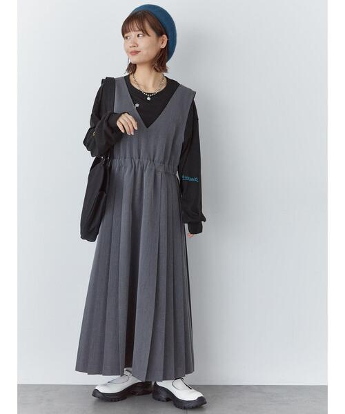 ehka sopo（エヘカソポ）の「Vネックプリーツジャンスカ（ワンピース・レディース・ブラック/チャコールグレー/ブラウン・F）」の2枚目の写真