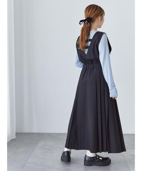 ehka sopo（エヘカソポ）の「Vネックプリーツジャンスカ（ワンピース・レディース・ブラック/チャコールグレー/ブラウン・F）」の13枚目の写真