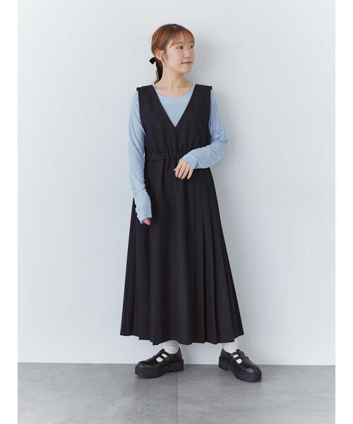 ehka sopo（エヘカソポ）の「Vネックプリーツジャンスカ（ワンピース・レディース・ブラック/チャコールグレー/ブラウン・F）」の17枚目の写真