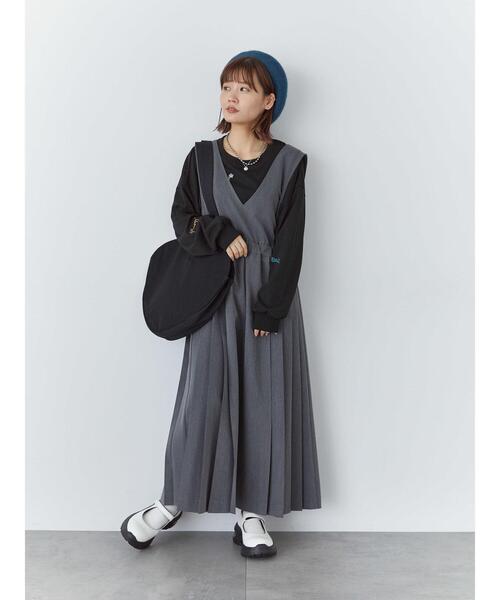 ehka sopo（エヘカソポ）の「Vネックプリーツジャンスカ（ワンピース・レディース・ブラック/チャコールグレー/ブラウン・F）」の19枚目の写真