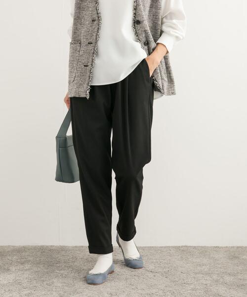 URBAN RESEARCH DOORS(アーバンリサーチドアーズ)の「ツイルストレッチテーパードイージーパンツ(その他パンツ・レディース・ブラック/チャコールグレー/カーキ・SMALL/MEDIUM/X-SMALL)」の17枚目の写真