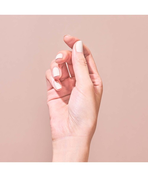 THREE（スリー）の「THREE ネイルラッカー ＜数量限定＞（マニキュア/ジェルネイル・レディース・X03 WALTZ DARLING/X04 RAINY SEINE/X05 COLOR DREAMING/X01 SOUL SAVER/X02 TRUE PERFECTION・FREE）」の6枚目の写真