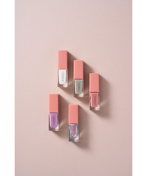 THREE（スリー）の「THREE ネイルラッカー ＜数量限定＞（マニキュア/ジェルネイル・レディース・X03 WALTZ DARLING/X04 RAINY SEINE/X05 COLOR DREAMING/X01 SOUL SAVER/X02 TRUE PERFECTION・FREE）」の11枚目の写真