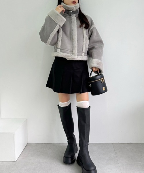 one after another NICE CLAUP(ワンアフターアナザーナイスクラップ)の「プリーツミニスカート(スカート・レディース・ブラック/アイボリー/杢グレー/モカ・MEDIUM/SMALL)」の6枚目の写真