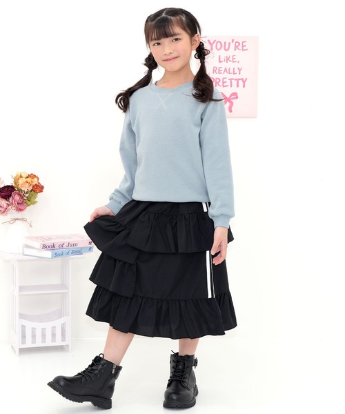 Bee des Bee(ビーデスビー)の「ラインフレアスカート(スカート・キッズ・ピンク/アイボリー/ブラック/ラベンダー・100cm/110cm/120cm/130cm/140cm/150cm)」の10枚目の写真