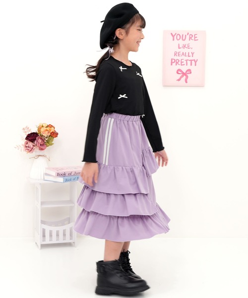 Bee des Bee(ビーデスビー)の「ラインフレアスカート(スカート・キッズ・ピンク/アイボリー/ブラック/ラベンダー・100cm/110cm/120cm/130cm/140cm/150cm)」の16枚目の写真