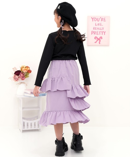 Bee des Bee(ビーデスビー)の「ラインフレアスカート(スカート・キッズ・ピンク/アイボリー/ブラック/ラベンダー・100cm/110cm/120cm/130cm/140cm/150cm)」の17枚目の写真