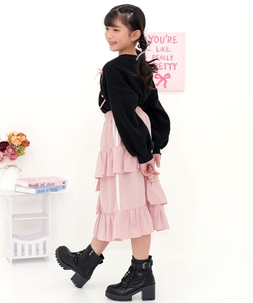 Bee des Bee(ビーデスビー)の「ラインフレアスカート(スカート・キッズ・ピンク/アイボリー/ブラック/ラベンダー・100cm/110cm/120cm/130cm/140cm/150cm)」の22枚目の写真