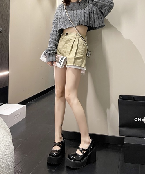 Lace Ladies(レースレディース)の「エナメル風 厚底 ハイヒール スタッズ ベルト シューズ(パンプス・レディース・ブラック・23cm/22.5cm/24.5cm/24cm/23.5cm)」の11枚目の写真