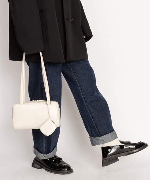 SVEC(シュベック)の「スクエア ショルダーバッグ(ショルダーバッグ・レディース・ホワイト/クリーム/ブラック・FREE)」の12枚目の写真