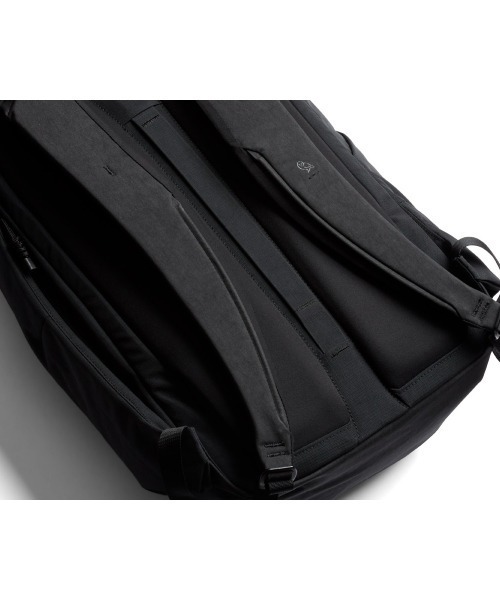 entre square（アントレスクエアー）の「Bellroy/バックパック/リュックサック Venture Ready Pack 26L ブラック（バックパック/リュック・メンズ・ブラック・ONE SIZE）」の6枚目の写真