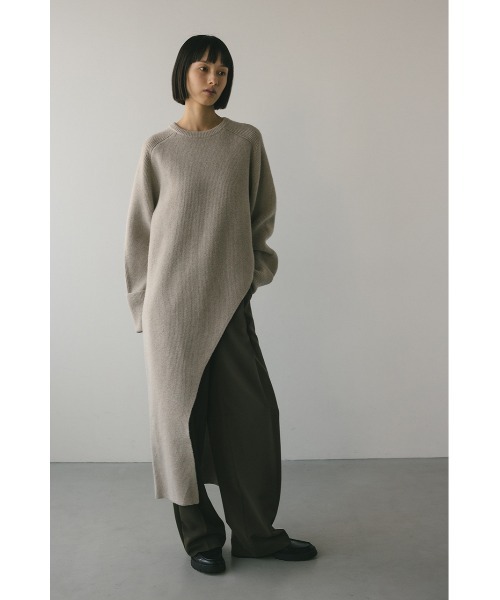 STYLEMIXER（スタイルミキサー）の「サイドカッティングロングニット（ニット/セーター・レディース・ベージュ/ブラウン・FREE）」の12枚目の写真