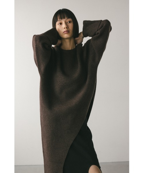 STYLEMIXER（スタイルミキサー）の「サイドカッティングロングニット（ニット/セーター・レディース・ベージュ/ブラウン・FREE）」の7枚目の写真