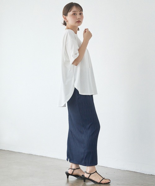 LAVEANGE（ラビアンジェ）の「【好機能シリーズ】接触冷感/UVカット/吸水速乾/バックタックプルオーバー（Tシャツ/カットソー・レディース・ブルー/ブラック/オフホワイト・5L/4L/3L/LL/M）」の13枚目の写真