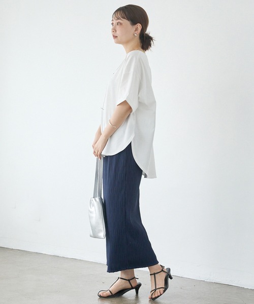 LAVEANGE（ラビアンジェ）の「【好機能シリーズ】接触冷感/UVカット/吸水速乾/バックタックプルオーバー（Tシャツ/カットソー・レディース・ブルー/ブラック/オフホワイト・5L/4L/3L/LL/M）」の14枚目の写真