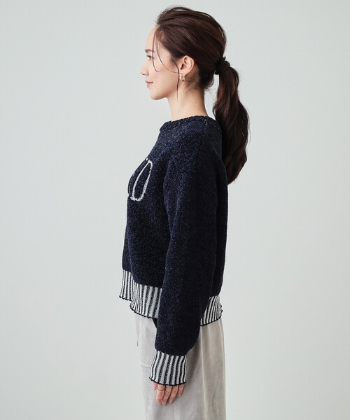 Cutie Blonde（キューティーブロンド）の「【S-LL】もちもち感がたまらない モールロゴリブ切替ニット（ニット/セーター・レディース・アイボリー/ネイビー・01/02/03/04）」の11枚目の写真