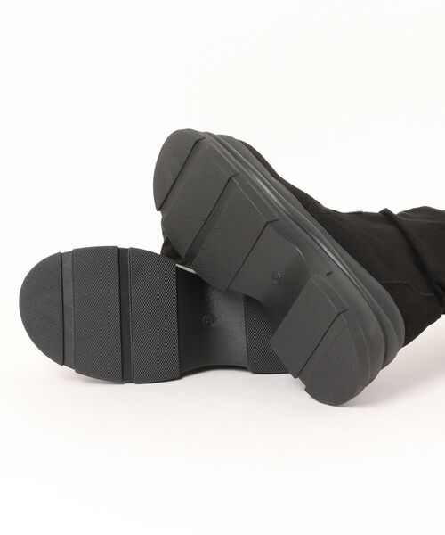 shoes365(シューズスリーシックスファイヴ)の「【SHOES 365】厚底フィットブーツ(ブーツ・レディース・ブラック/キャメル・22.5cm/23.0cm/23.5cm/24.0cm/24.5cm/25.0cm)」の4枚目の写真