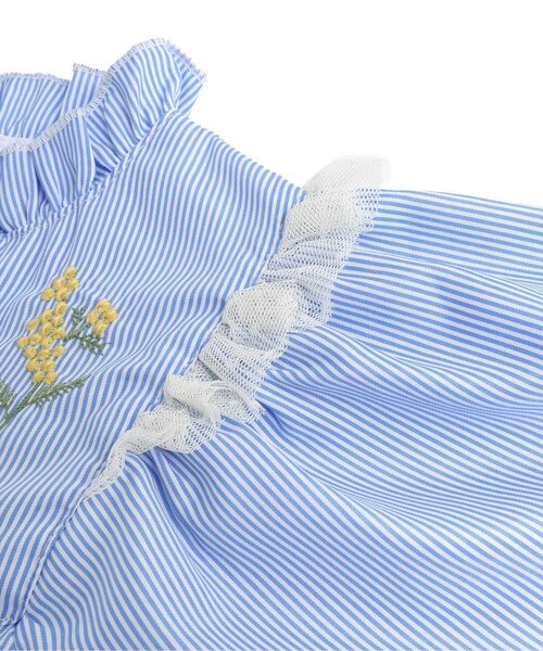 Seraph（セラフ）の「【リンク/ジュニア対応】mimosa刺しゅうワンピース（ワンピース・キッズ・サックスブルー/アイボリー・140/130/120/110/100/90/80）」の6枚目の写真