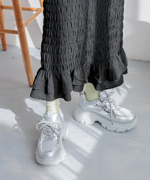 LOWRYS FARM（ローリーズファーム）の「スソフリルシャーリングスカート　310173（スカート・レディース・ブラック系その他/ブラック/アイボリー/イエロー・FREE）」の15枚目の写真