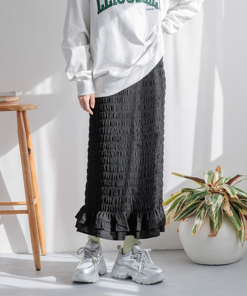 LOWRYS FARM（ローリーズファーム）の「スソフリルシャーリングスカート　310173（スカート・レディース・ブラック系その他/ブラック/アイボリー/イエロー・FREE）」の12枚目の写真