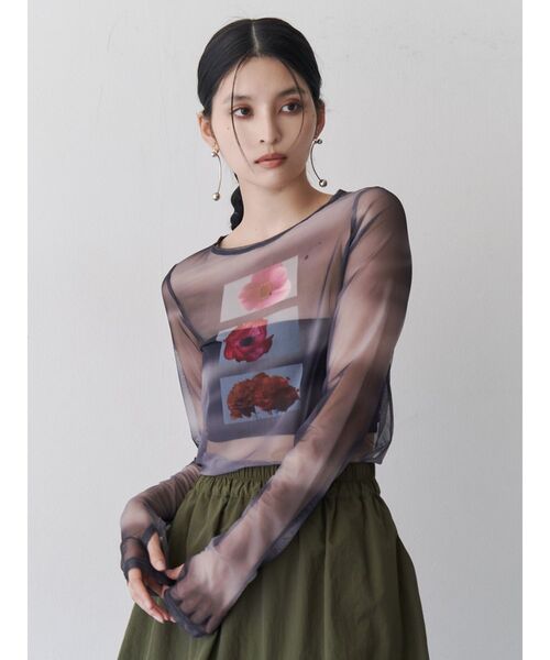 MURUA(ムルーア)の「【WEB・一部店舗限定】フラワーチュールトップス(Tシャツ/カットソー・レディース・ブラック/ブルー/グレー・FREE)」の8枚目の写真