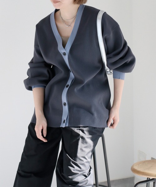 cepo（セポ）の「ハイクッションルーズシルエットカーディガン（カーディガン/ボレロ・レディース・チャコール/グレー/オフホワイト・M）」の3枚目の写真