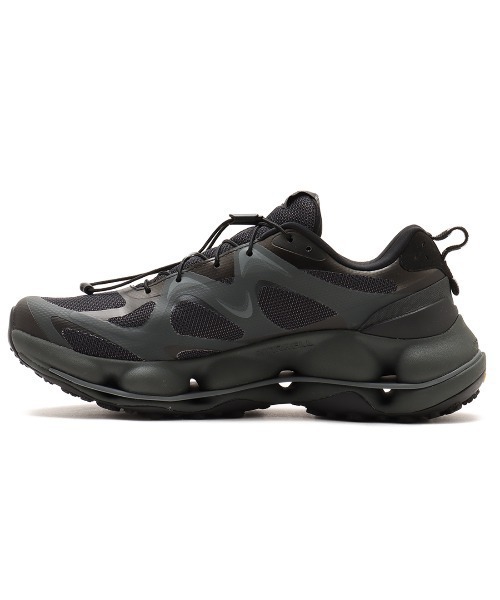 MERRELL(メレル)の「MERRELL SPEED ARC MATIS GTX / メレル スピードアークマティスゴアテックス(スニーカー・メンズ・ブラック・28.0cm/27.0cm/27.5cm/26.5cm/26.0cm/29.0cm/28.5cm)」の5枚目の写真
