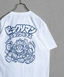 JOHN'S CLOSET | 【NV】ビックリマン モノトーン キャラクターイラスト パックTシャツ ブラックゼウス/サタンマリア/十字架天使(Tシャツ/カットソー)