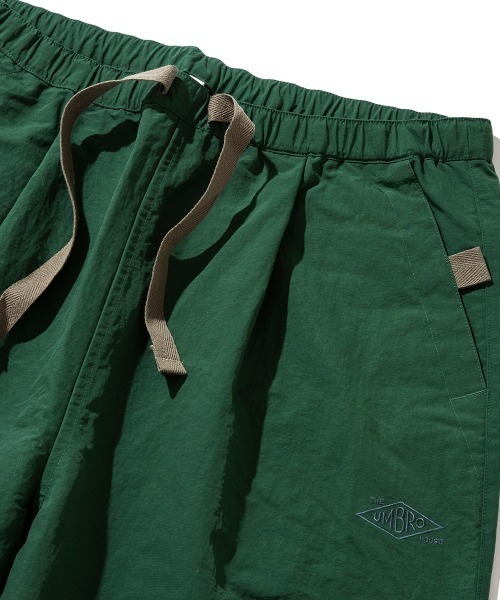 UMBRO(アンブロ)の「UMBRO NYLON CODE TROUSERS(アンブロ ナイロンコード トラウザー)(その他パンツ・メンズ・チャコールグレー/グリーン/ベージュ・LARGE)」の13枚目の写真