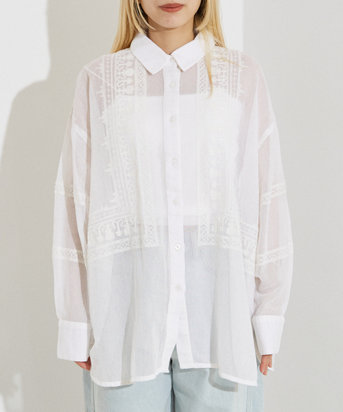 NOMINE(ノミネ)の「【WEB限定】コットネット 刺繍シャツ(シャツ/ブラウス・レディース・オフホワイト/ブラック・フリー)」の4枚目の写真