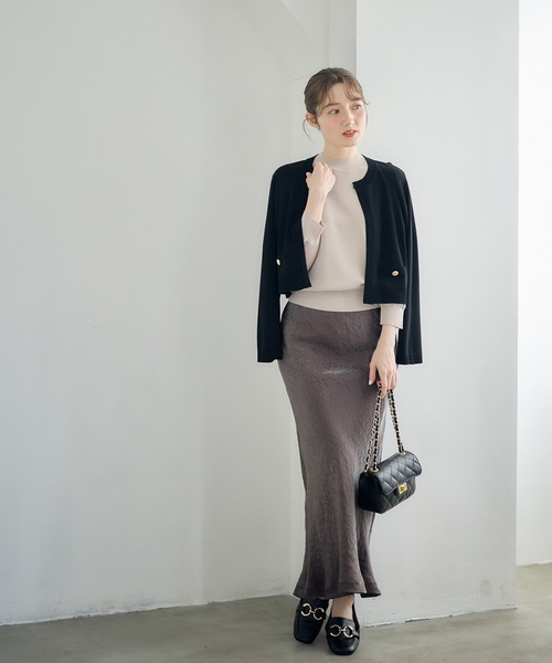 12Twelve Agenda(トゥエルブ アジェンダ)の「【UVカット】クルーネッククロップドジャケット風ニットカーディガン(カーディガン/ボレロ・レディース・オフホワイト/ブルー/ブラック・M)」の10枚目の写真