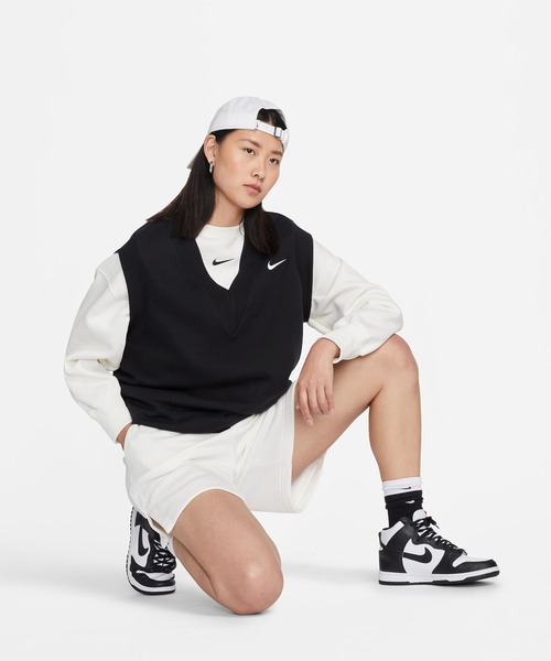 NIKE(ナイキ)の「NIKE WMNS STYLES FLEECE L/S CREW OOS DQ5762(スウェット・メンズ・ブラック/ホワイト/ピンク・S)」の5枚目の写真