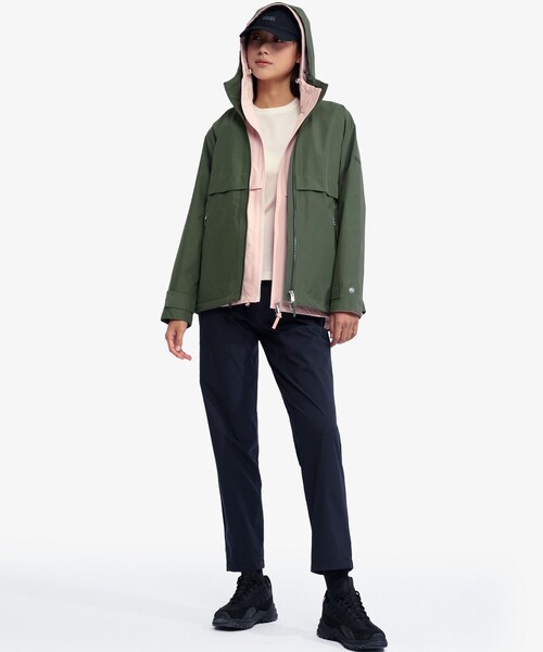 AIGLE(エーグル)の「GORE-TEX ゴアテックス 防風 撥水 透湿 軽量 パッカブルフーデッドジャケット(マウンテンパーカー・レディース・モスグリーン/ホワイト・36/40/38)」の22枚目の写真