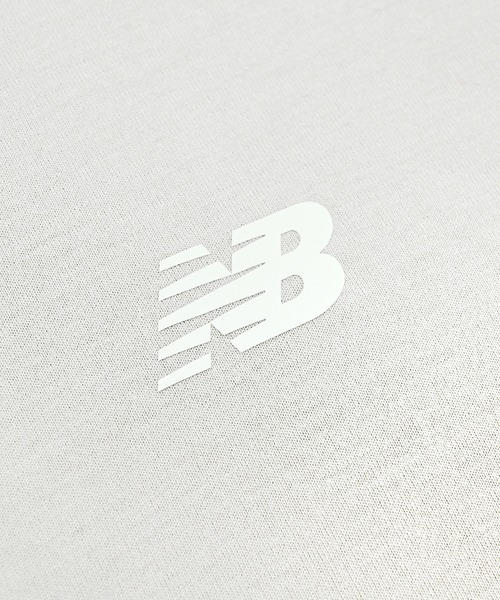 NEW BALANCE(ニューバランス)の「パフォーマンスリラックスフィットTシャツ(Tシャツ/カットソー・レディース・ライトカーキ/ライトブルー/スモークピンク・SMALL/MEDIUM/LARGE/X-LARGE)」の15枚目の写真