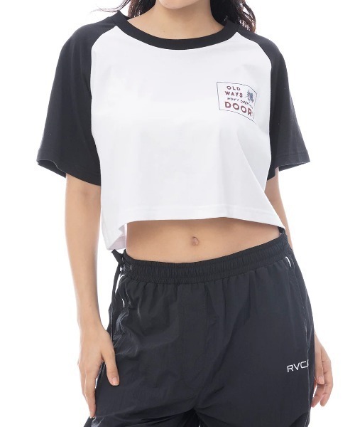 RVCA(ルーカ)の「RVCA レディース OLD WAYS CROPPED SS TEE Tシャツ 【2025年春夏モデル】/ルーカクロップド丈バックプリント半袖Tシャツ(Tシャツ/カットソー・レディース・ライトブルー/エンジ/ホワイト・LARGE/MEDIUM/SMALL)」の12枚目の写真