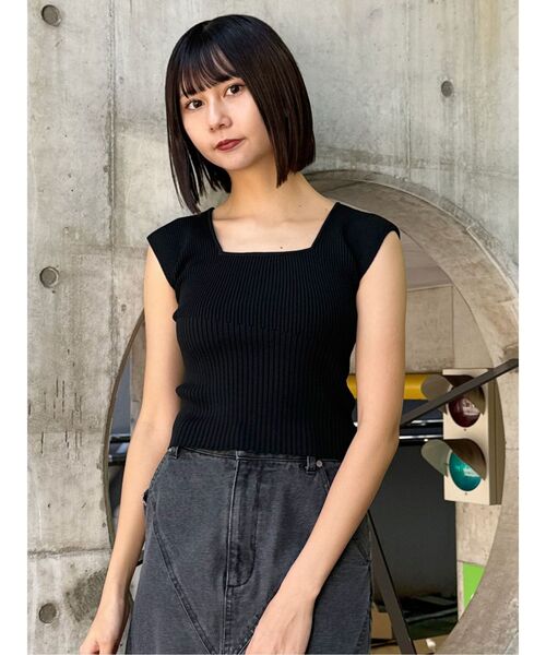 MURUA（ムルーア）の「2wayフレンチスリーブニット（タンクトップ・レディース・ホワイト/モカ/ブルー/ブラック・FREE）」の15枚目の写真