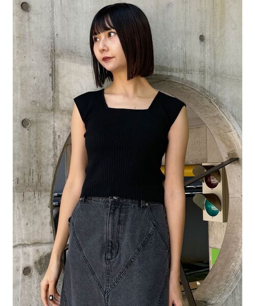 MURUA（ムルーア）の「2wayフレンチスリーブニット（タンクトップ・レディース・ホワイト/モカ/ブルー/ブラック・FREE）」の16枚目の写真