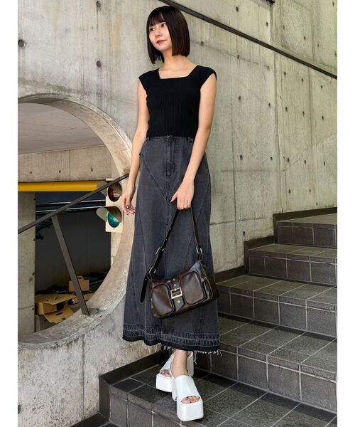 MURUA（ムルーア）の「2wayフレンチスリーブニット（タンクトップ・レディース・ホワイト/モカ/ブルー/ブラック・FREE）」の17枚目の写真