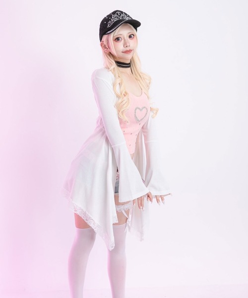 Diable baiser(ディアブルベーゼ)の「トッパーレースカーディガン【大きいサイズ有】(カーディガン/ボレロ・レディース・ブラック/ホワイト・SMALL/3L/LL/LARGE/MEDIUM)」の22枚目の写真