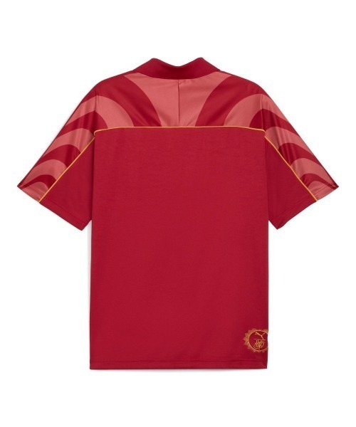 PUMA(プーマ)の「PUMA x HARRY POTTER Relaxed Football Jersey(プーマ x ハリーポッター リラックス フットボール ジャージ)(Tシャツ/カットソー・メンズ・レッド系/グリーン系・X-LARGE/LARGE/MEDIUM)」の5枚目の写真