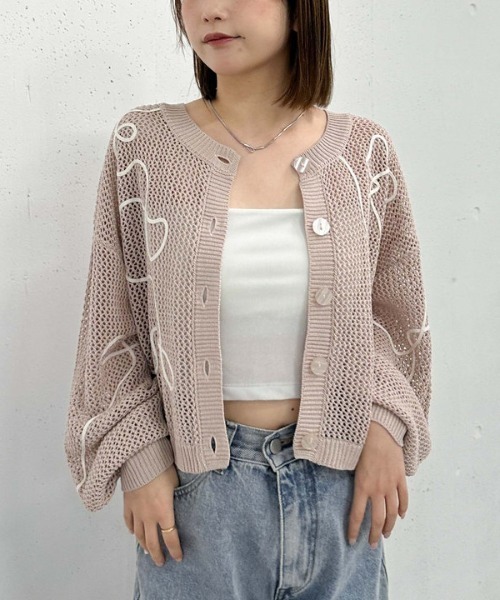 archives（アルシーヴ）の「２ＷＡＹコード刺繍メッシュニットカーディガン（カーディガン/ボレロ・レディース・ピンク/アイボリー/チャコールグレー/ブルー・MEDIUM）」の4枚目の写真