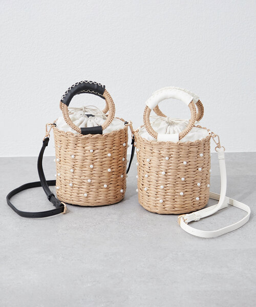 Another Branch olive des olive（アナザーブランチオリーブデオリーブ）の「【2WAY】パール付バケツショルダー（ショルダーバッグ・レディース・ブラック/ホワイト・FREE）」の2枚目の写真