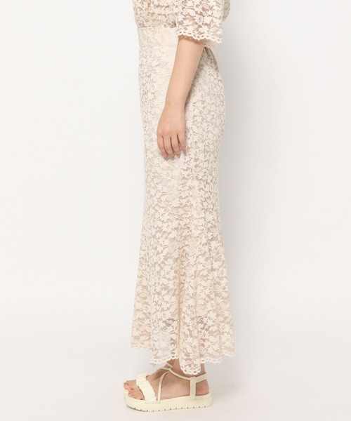 mysty woman(ミスティウーマン)の「スカラップレースエスカルゴスカート 497396(スカート・レディース・オフホワイト/ブラック/ベージュ・FREE)」の9枚目の写真