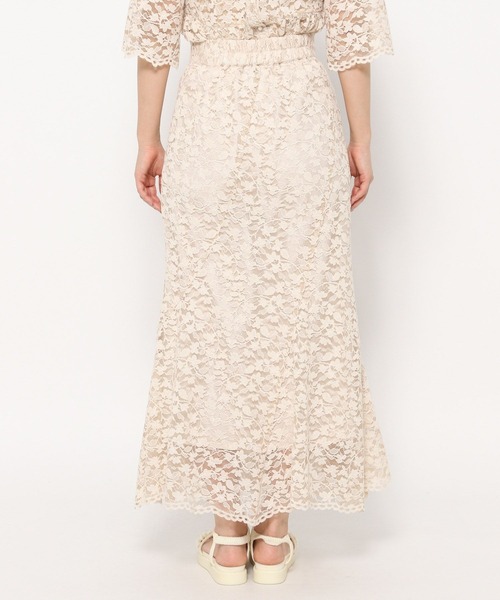 mysty woman(ミスティウーマン)の「スカラップレースエスカルゴスカート 497396(スカート・レディース・オフホワイト/ブラック/ベージュ・FREE)」の10枚目の写真